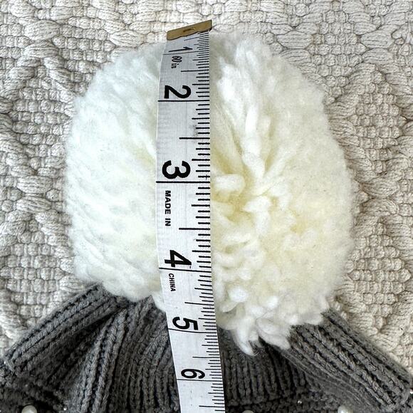 Capelli New York Gray Beanie Hat Pom Pom Pearl Rhinestone Embellished M/L - Picture 9 of 10